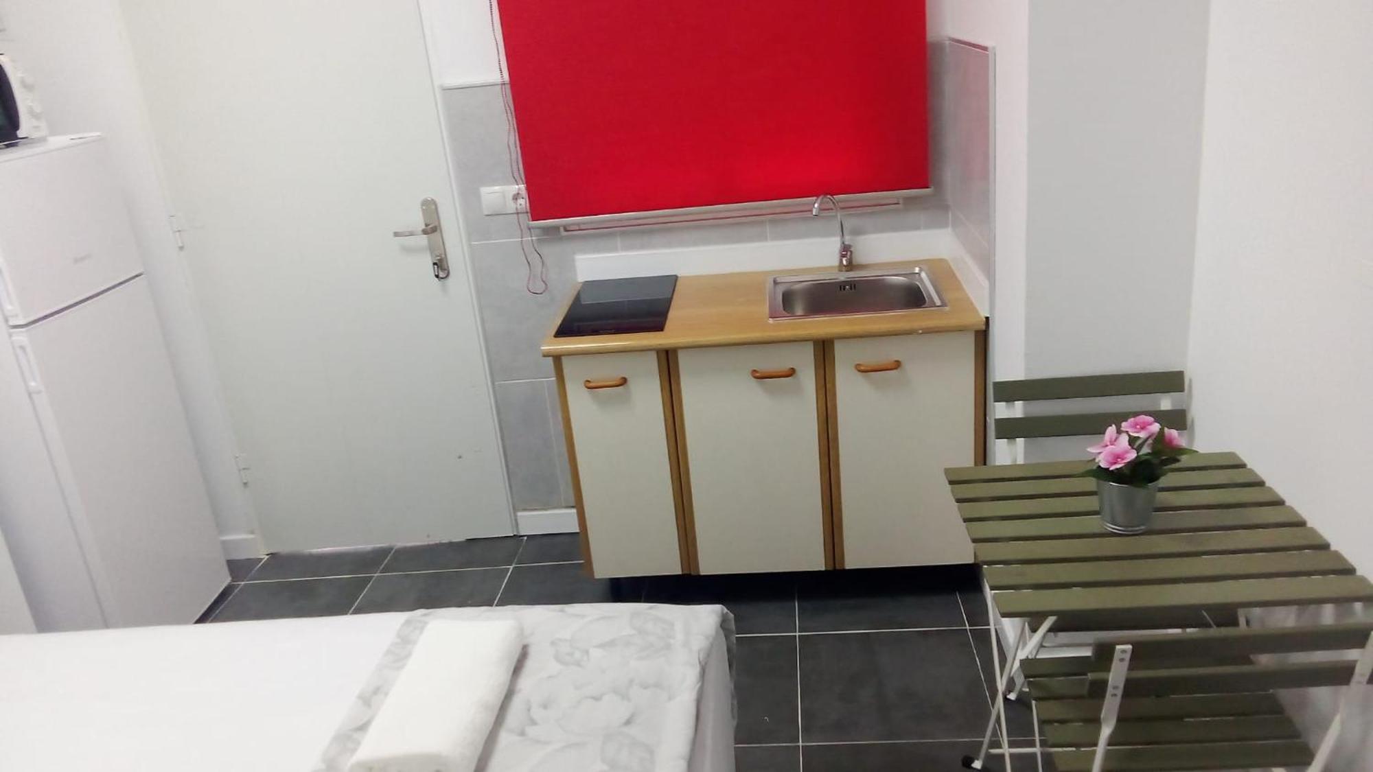Estudio Encantador Cerca Del Carrefour Rosaleda 1 Lejlighed Málaga