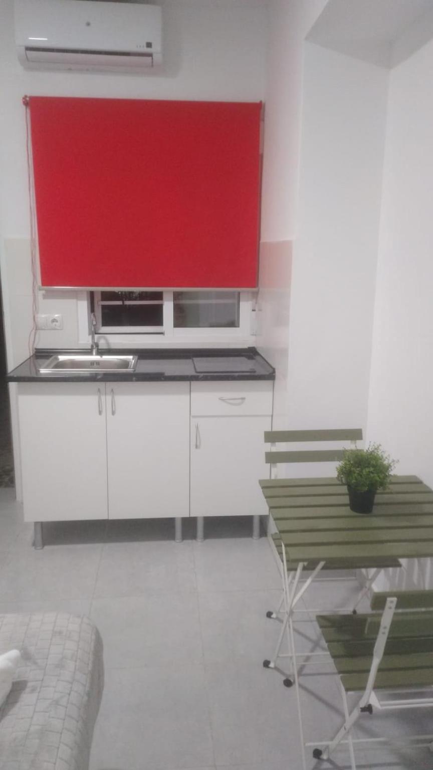 Lejlighed Estudio Encantador Cerca Del Carrefour Rosaleda 1
